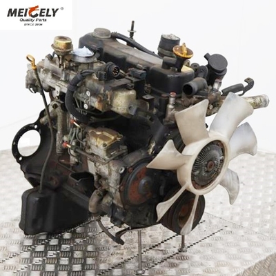 Nissan TD27 için 74kW Dizel Motor Kiti Meclisi Piston Halka Astarı Dahil