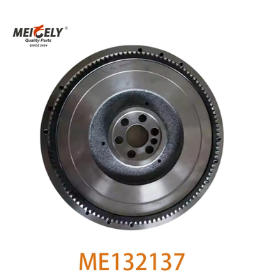ME132137 Uçan Tekerlek 6D16 6D17 MITSUBISHI FUSO Kamyonlar için