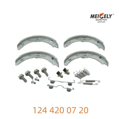 124 420 07 20 OEM Park Frenleri Mercedes-Benz için ayakkabı seti