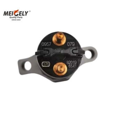 Iveco Modelleriyle Uyumlu Orijinal Özellik Dizel Enjeksiyonu 0445120079
