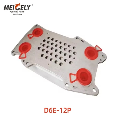 Yüksek Kaliteli Ekskavatör Yedek Parçaları  Motor Yağ Soğutucu D6E-12P 04254427 Kapak Çekirdek Grubu İçin