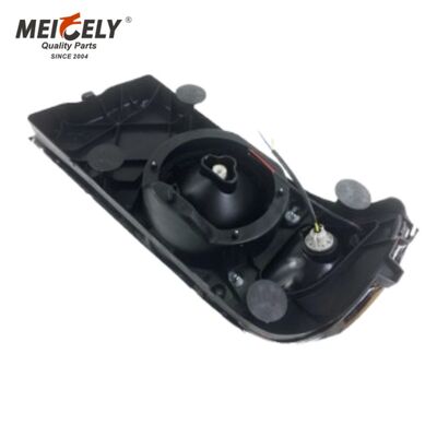 Mack Kamyonlar İçin 2M0533AM2 Premium Far Grubu – OEM Yedek Far