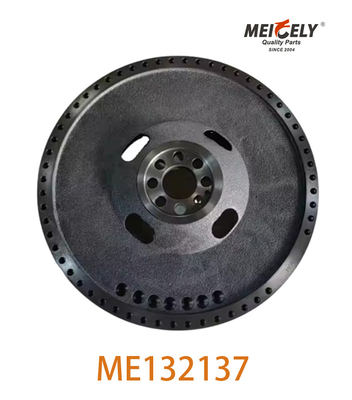 ME132137 Uçan Tekerlek 6D16 6D17 MITSUBISHI FUSO Kamyonlar için