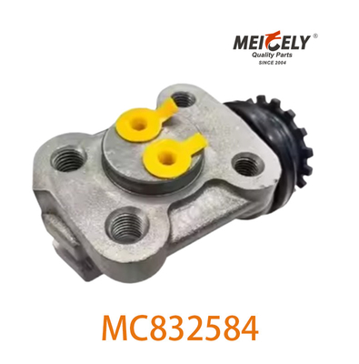 Orijinal MC832584 Fren Çarkı Silindir MC832588 MITSUBISHI FUSO için Uygun